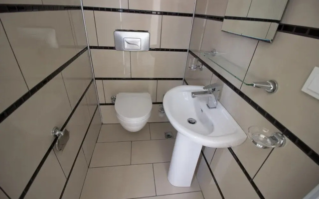 Golf Village Apartment 4
