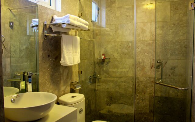 Gold Hotel Da Nang by Haviland