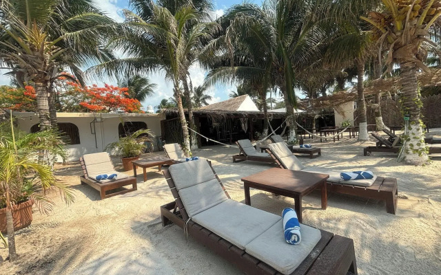 La Diosa Kali Beach Front Hotel