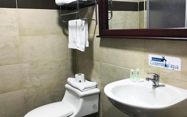 Hotel Cosmopolita Ambato