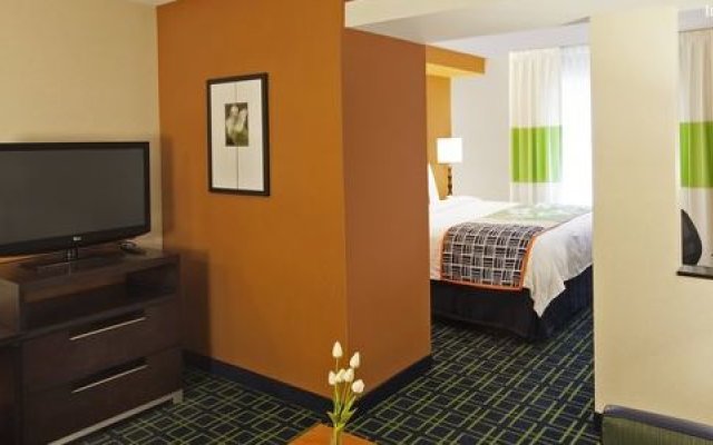 Fairfield Inn & Suites by Marriott Toronto Mississauga