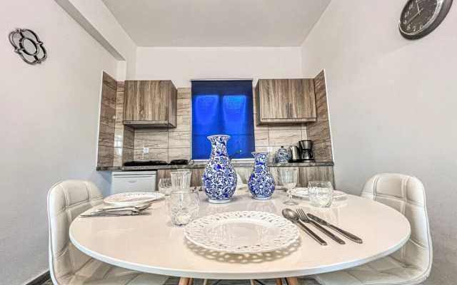 Elounda Ocean View Suites