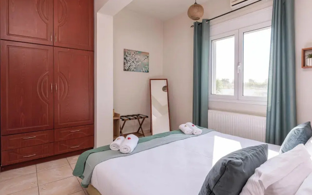 Lumina Apartment with Shared Pool