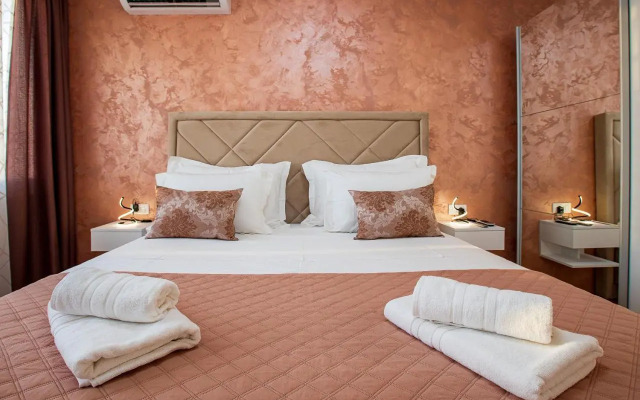 NEW! Luxury Apartment Dona