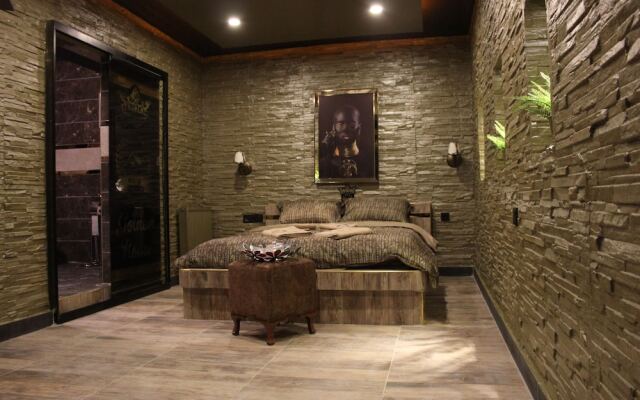 Golden Rock House