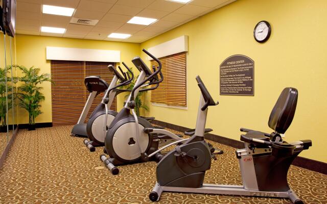 Holiday Inn Express & Suites Chaffee-Jacksonville West by IHG