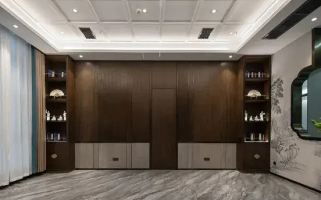 TILL BRIGHT Hotel (Changning Yizhong)