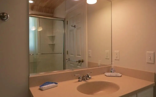 510 Barn Hill Road - Two Bedroom House