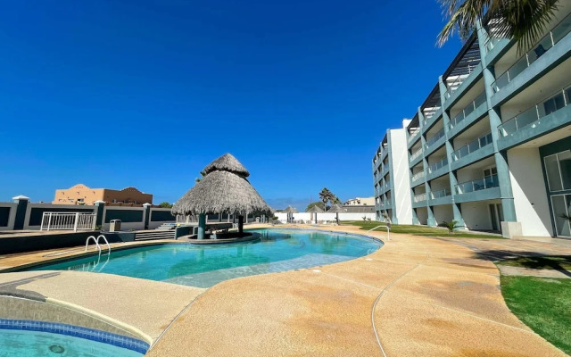 Quiet Cozy Getaway With Stunning Ocean View