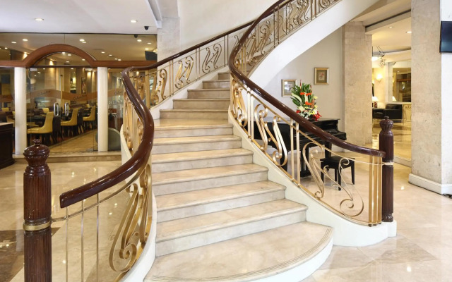 Manila Lotus Hotel