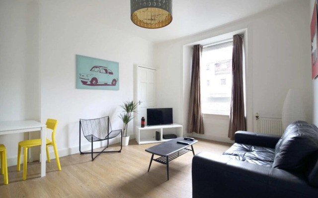 Modern Apartment in the Heart of Edinburgh