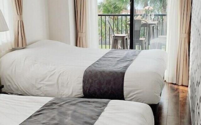 Ocean View Araha 203