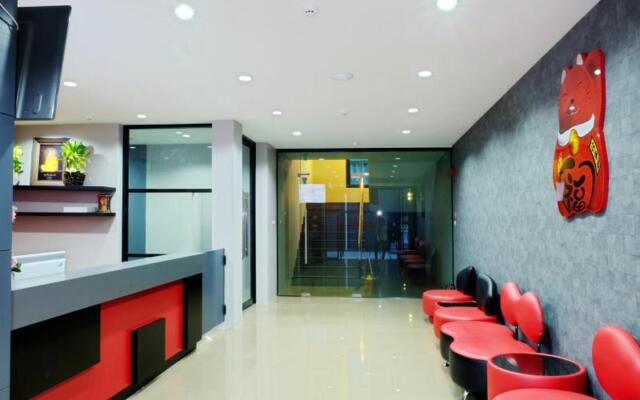 Avenue Residence
