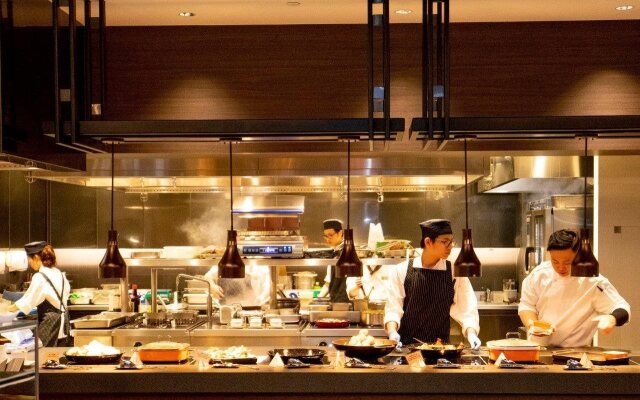 The Salisbury - YMCA of Hong Kong