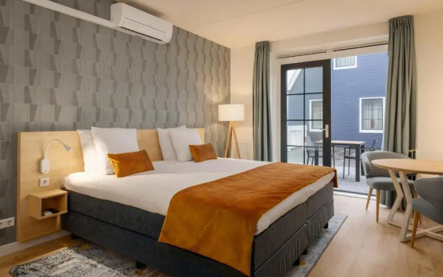 Roompot Hotel Marinapark Volendam