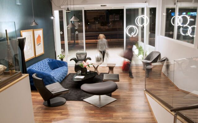 Athenaeum Smart Hotel