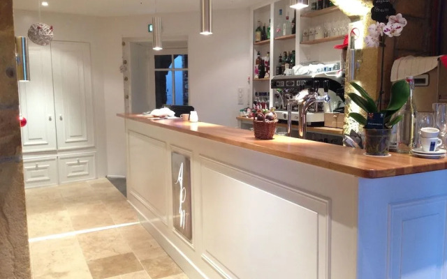 Aux Prisons de Montagny