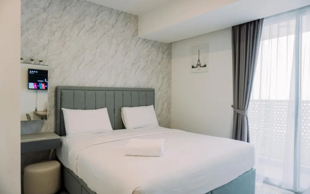 Homey And Warm Studio At West Vista Apartment