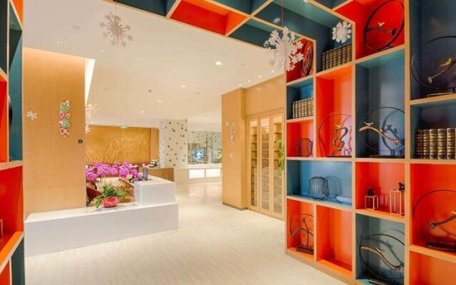 Ramada Encore Lingbao