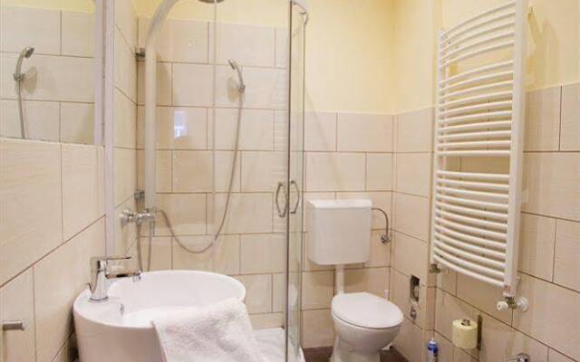 Budapest Easy Flats- Operetta Lux Apartment