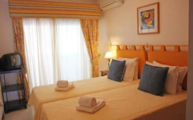 Apartamento T2 Vista Mar E - Quarteira
