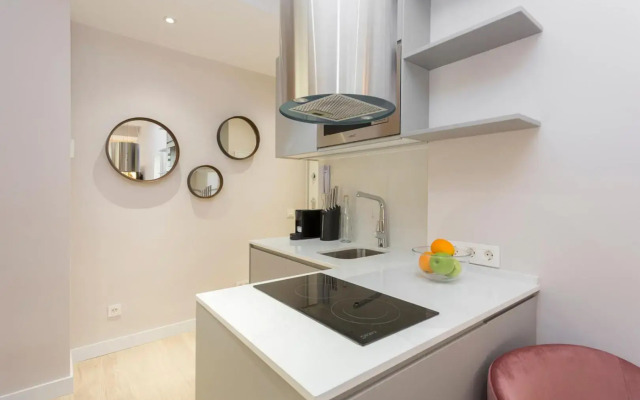 Brand new studio on Fuencarral