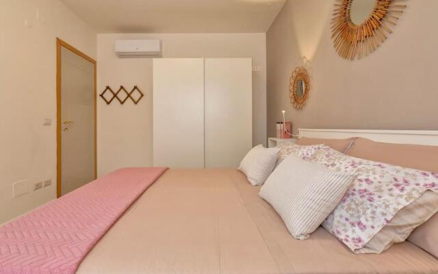 Antine 54 - Magnolia Holidays