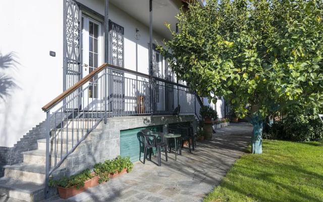 La Casetta Sull Albero 900m From the sea