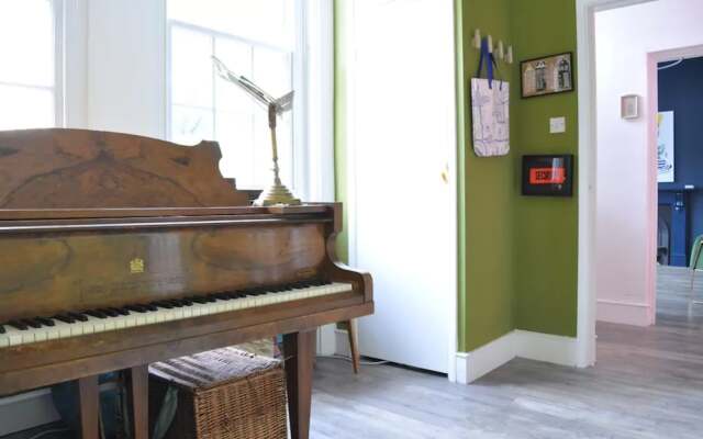 Stylish Deptford 2 Bed Apartment