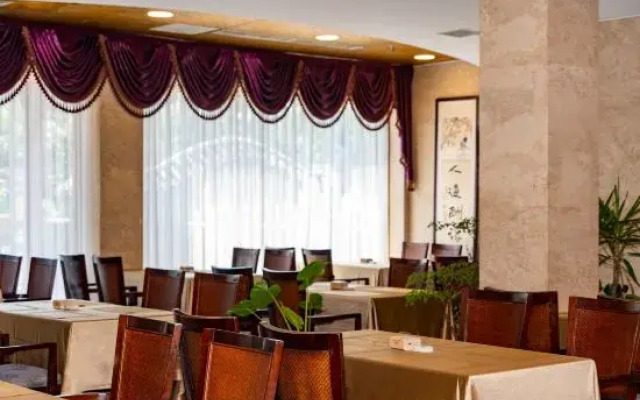 Taoran   Hillseides   Hotel