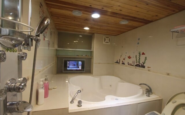 W Villa