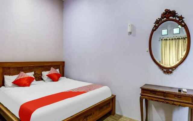 Oyo 91298 Rumah Cantik Homestay
