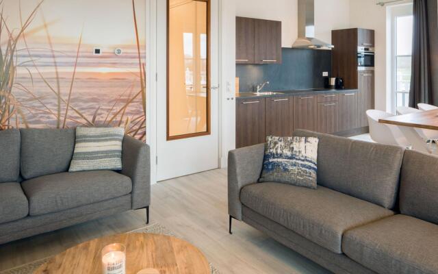 Modern Apartment 3 Bath Rooms, Close to Lake Veere
