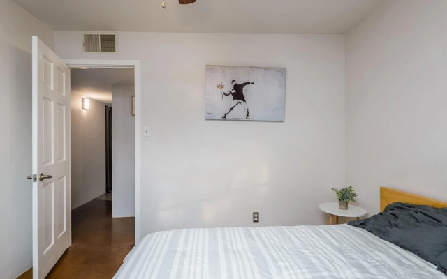 Old Town Scottsdale Spacious Pad With Pool