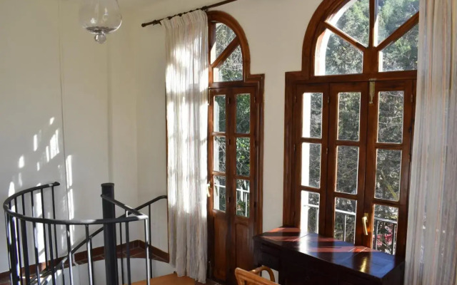 Hotel Humaina