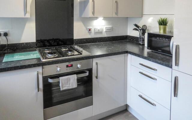 Tudors eSuites Two Bedroom House