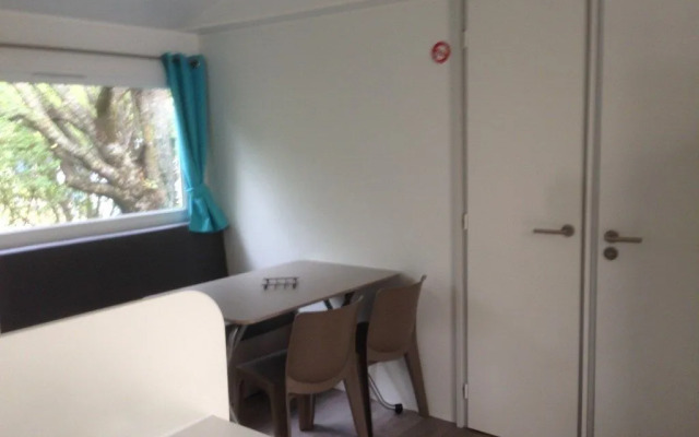 Camping Frédéric Mistral