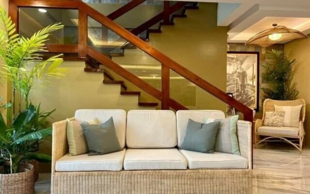 Hotel Herencia 625