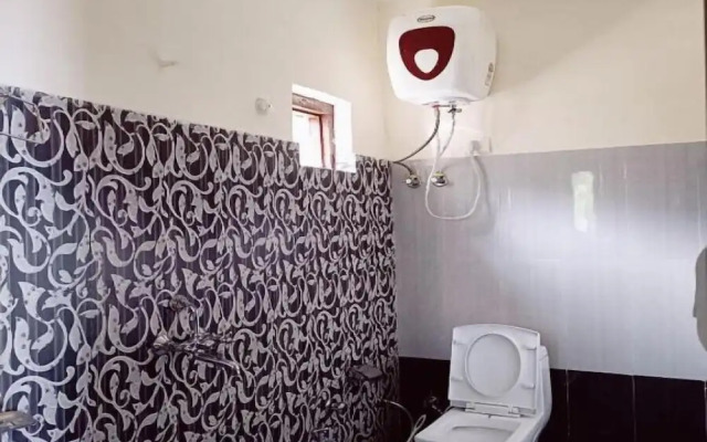 The OutHouse Forest View - Kalatop