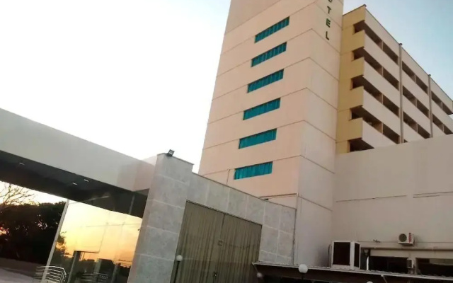 House Inn Hotel