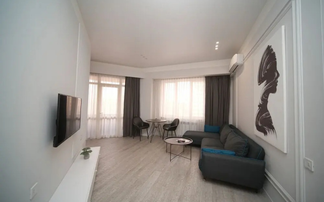 Sweet Home - Superior Apartment With Balcony