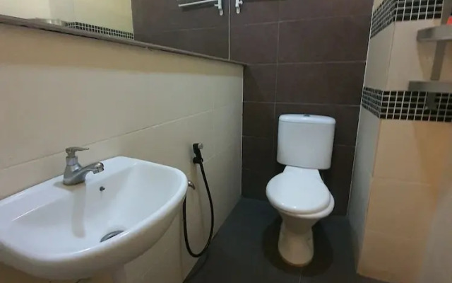 Spot ON 90500 Sri Rampai Metro Hostel