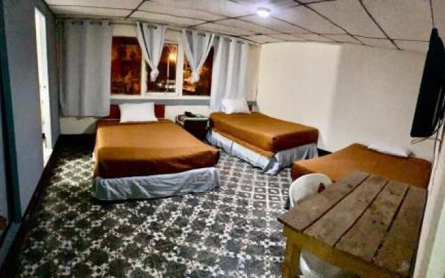 Hotel Mayestic