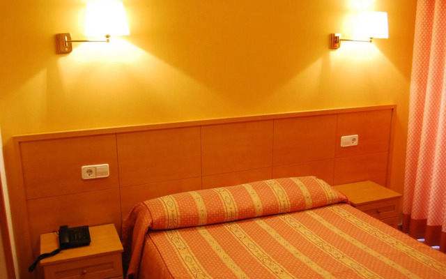 Hotel Santa Faz
