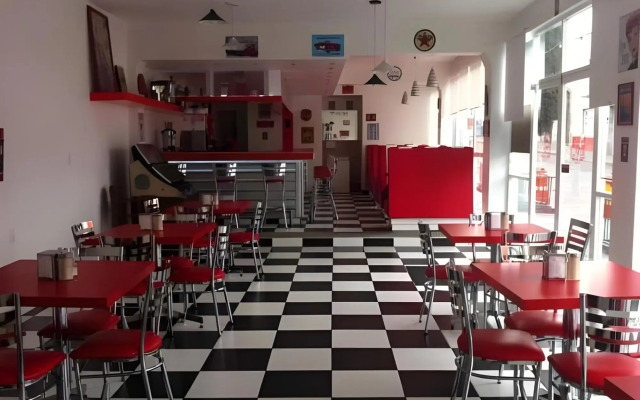 Hotel Azucena