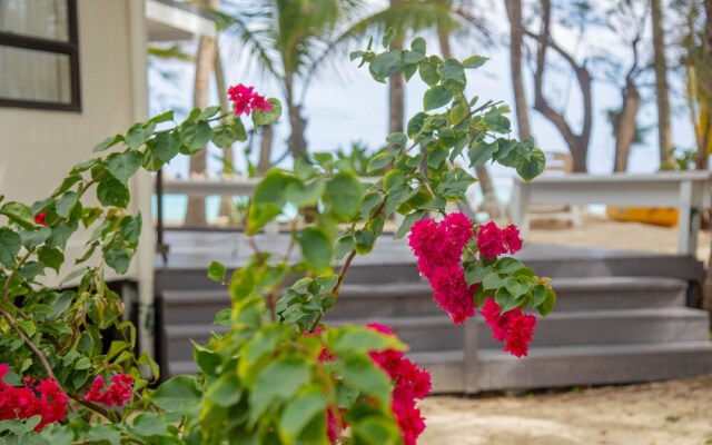 Natura Lagoon Bungalow