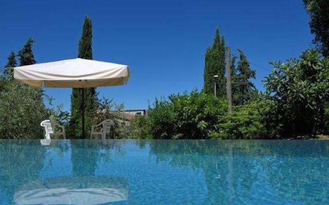 Villa Peruzzi Exclusive 2016