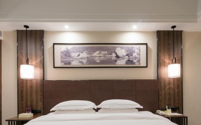 Auden  International  Hotel