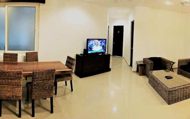 Apartment 101-2 Amalfi by Slieva Near 5th Avenue