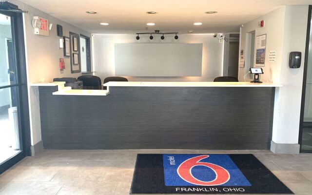 Motel 6 Franklin, OH